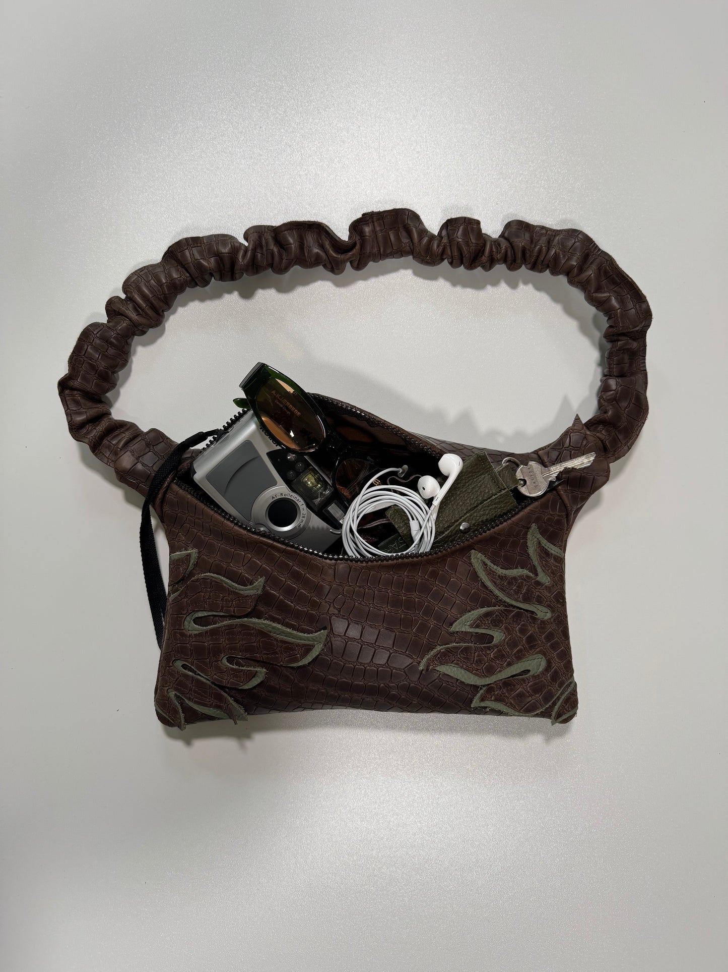 "SIDEBURN BAG"