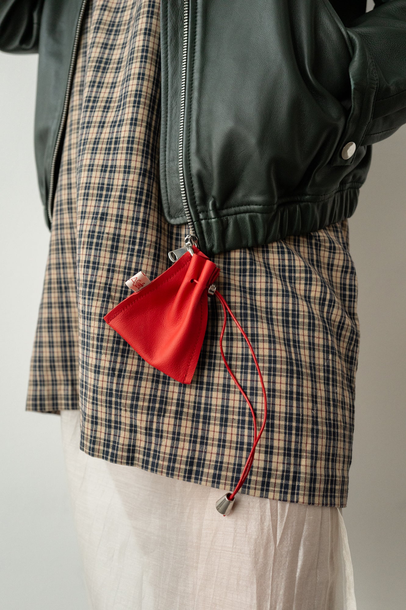 "MINI POUCH"